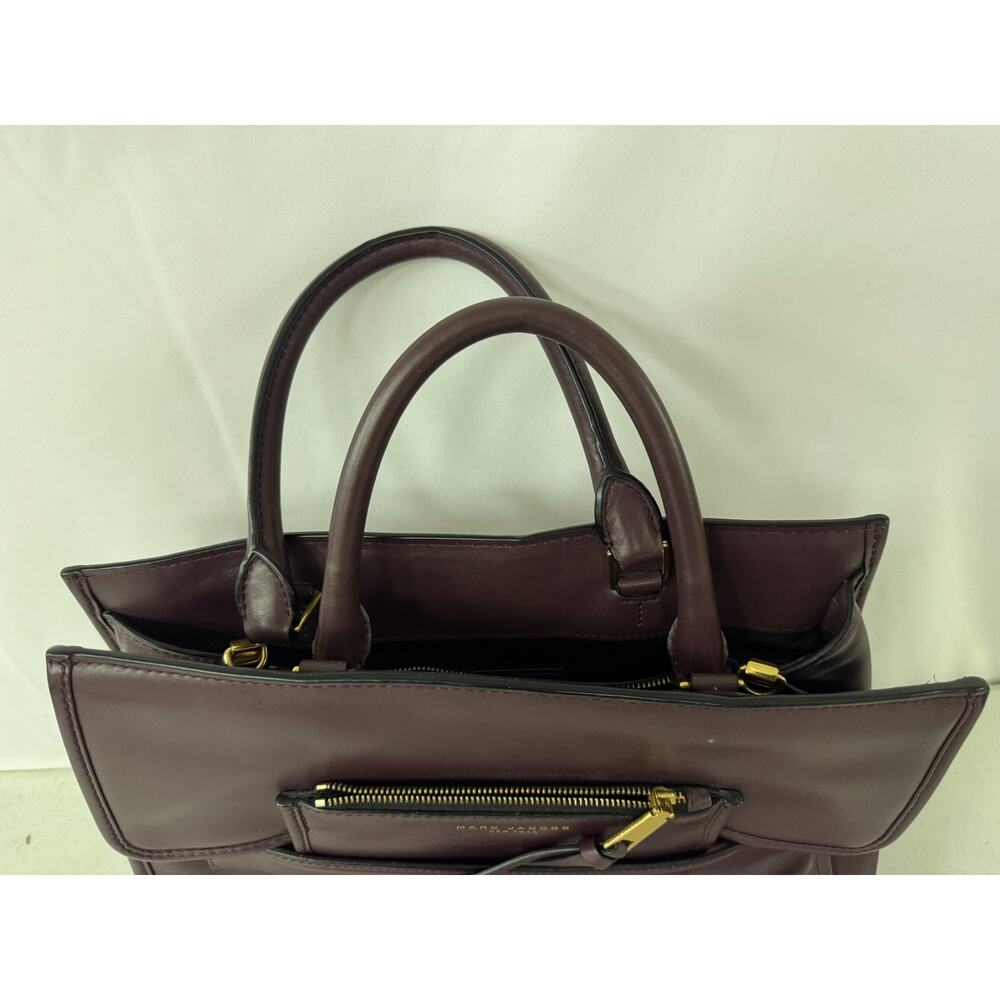 Marc Jacobs Burgundy Leather Madison North South Tote Hand Bag - Picture 4 of 13